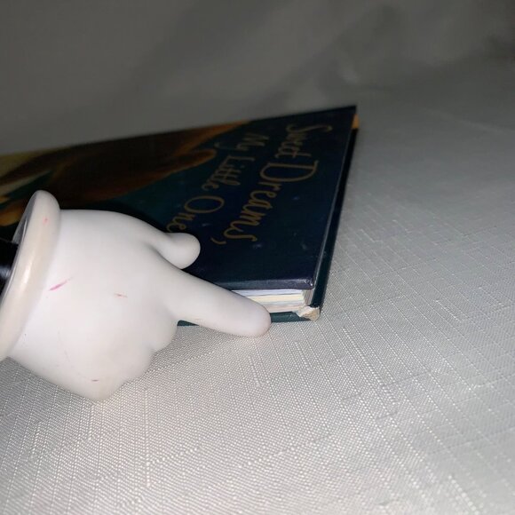 Sweet Dreams My Little One: A Treasury Of Stories For Bedtime - Picture 4 of 10